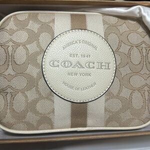 Tan & Cream New purse.